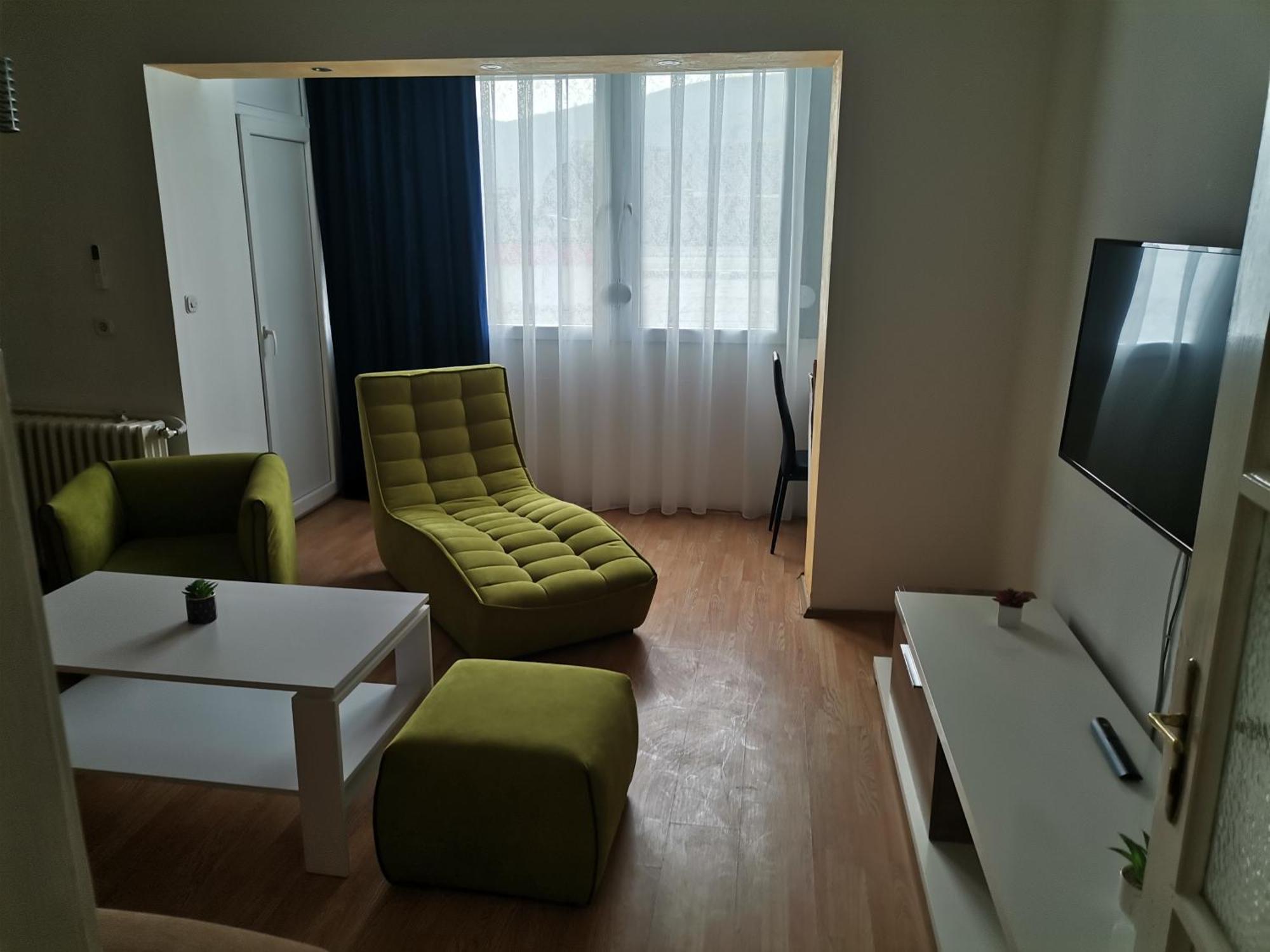 Calla 5 Apartment - Main Square, In The City Shopping Center - Parking Slot With Security And Video Camera Σκόπια Εξωτερικό φωτογραφία